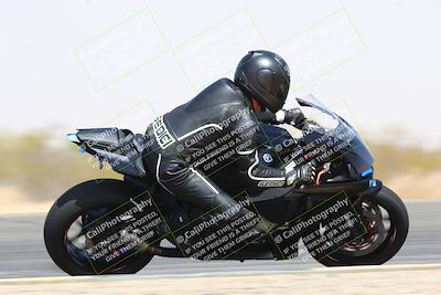 media/Mar-28-2022-Superbike Trackdays (Mon) [[b8603d0f67]]/Open Track Time/Turn 3 Inside/